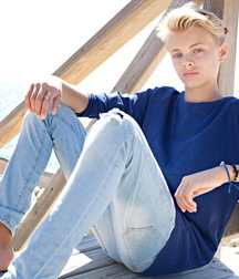 Beautiful and Cute Blond Boys 5df84ea3cb1f3.jpg