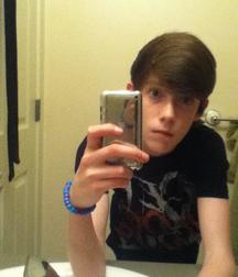 Selfies 5df9d66de30aa.jpg