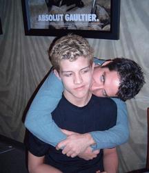 Lovers 5dffaf9f65c0a.jpg