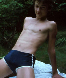Just Sexy Boys 5e05b4ad62700.jpg