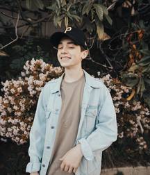 Twinks with Caps 5e2aa03fe7fd6.jpg