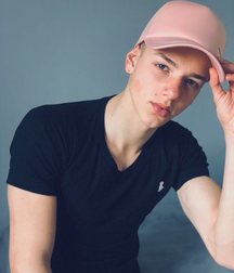 Twinks with Caps 5e2aa0563bfa9.jpg