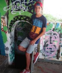Twinks with Caps 5e2aa0609f6f5.jpg