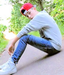 Twinks with Caps 5e2aa070c41cc.jpeg