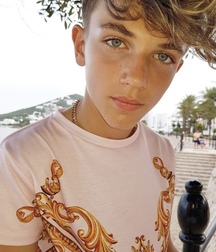 Regards gay twinks 5e2ffbd384515.jpeg