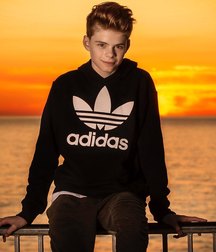 From JOK13 Pretty Boys 5e44120ace1f5.jpg