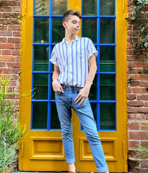 From JOK13 Pretty Boys 5e4412682581a.png