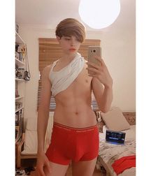 From JOK13 Gay Boys in RED 5e44fc5dd61ed.jpg