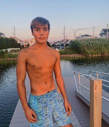 From JOK13 Shirtless 2 No Porn 5e5132f7a6741.jpg