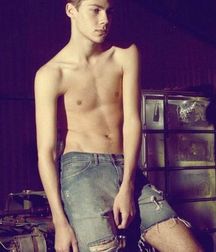From JOK13 Shirtless 2 No Porn 5e51334b6e106.jpg
