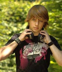 From JOK13 Really Handsome boys, no porn 5e529f78ed1a2.jpg