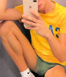 From JOK13 Selfies2  no porn 5e8a1ba2f2bda.png