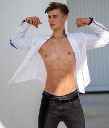 Sexy Tuesday Twink Porn