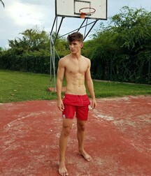 It’s abs Friday  5eb61545cfb3d.jpeg