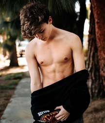 Sexy abs  5ec00f685beef.jpeg