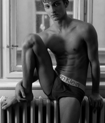 Midweek I gave u gay tube 5f334f4d5b283.png