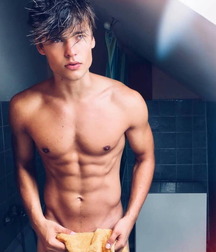 Shirtless photos & more 5f36ed5ec84b2.jpeg