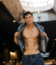 Shirtless photos & more 5f36ed6140a39.jpeg