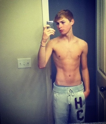 Sunday sexy set gay tube 5f9eec86de381.png