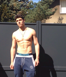 Sunday sexy set gay tube 5f9eec9649eb3.png