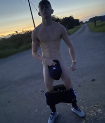 Tuesday sexy photo set boys porn 5fbd7a537d810.png