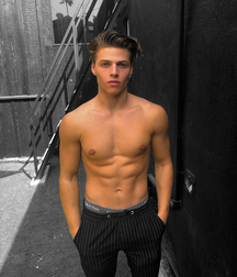Hot guys on a cold day twinks gay porn 5fca645d9640c.png