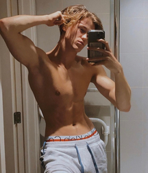 Hot guys on a cold day twinks gay porn 5fca64b1c3c2f.png