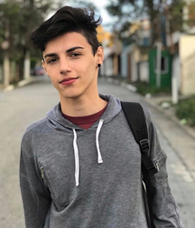 Pretty face dudes gay tube 5fd8f44916d3b.png