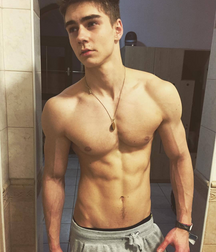 Bigger then a school bus gay tube 5fdbc8df251d9.png