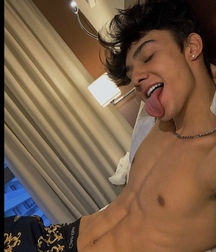 Fine look guys gay tube 5fe4eaf494d04.jpeg