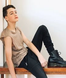 Sunday cold day eye candy gay tube 5ffb54088e889.png