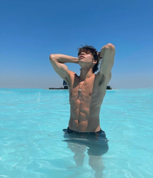 Hot first Monday of May Gay Tube 60904be374880.png