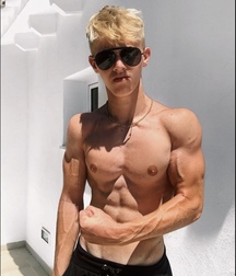 70 photo set gay tube 60b3ff19ce2e5.jpeg