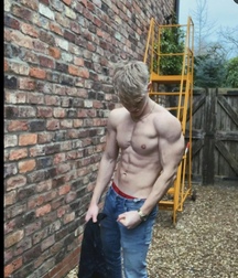 70 photo set gay tube 60b3ff1e86291.jpeg