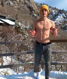 Florian Macek Photos and gay tube 60c660b26b677.png