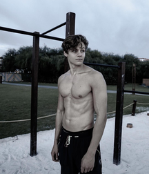 Florian Macek Photos and gay tube 60c660e26e827.png