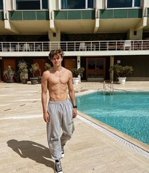 Florian Macek Photos and gay tube 60c6610bdcde0.jpeg