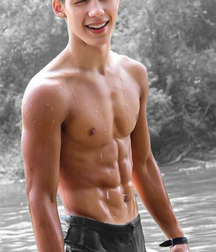 Big abs Sunday it’s going on twink tube 610fe18bcb6d7.png