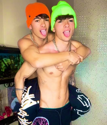 Big abs Sunday it’s going on twink tube 610fe1951a6a3.png