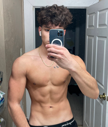 Big abs Sunday it’s going on twink tube 610fe1bf968db.png