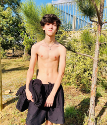 Big abs Sunday it’s going on twink tube 610fe1f369d29.png