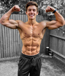 Big abs Sunday it’s going on twink tube 610fe23e93022.png