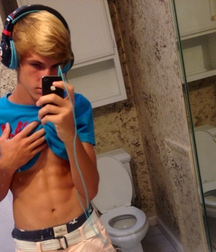 No rush shirtless photos twink tube 615e2a8361423.png