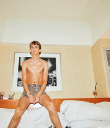 What I see athletic twink tube 6170e3c2e1cba.png