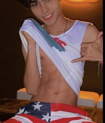What I see athletic twink tube 6170e3dad802c.jpeg