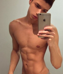 What up Sunday Selfie Twink Tube 61a3b34caecfa.png