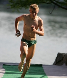 Snow storm is coming here’s hot pics twink tube 61e21d30c8dd5.jpeg
