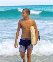 Snow storm is coming here’s hot pics twink tube 61e21d92667b4.png