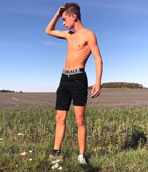 March into this set jacked up twink tube 6221726a7b736.png