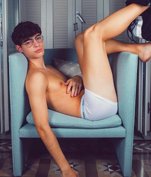 Hugo March set twink tube 622172aa4ee4b.png